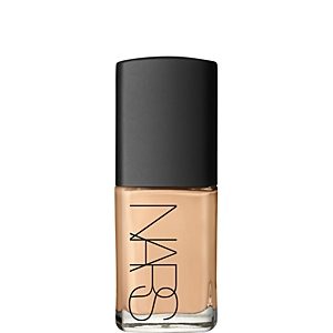 Nars Sheer Glow Foundation- 446367