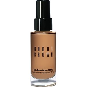 Bobbi Brown Skin Foundation Broad Spectrum Spf 15- 189141