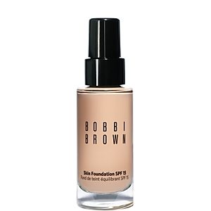 Bobbi Brown Skin Foundation Broad Spectrum Spf 15- 189141
