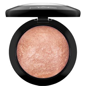 MAC Mineralize Skinfinish