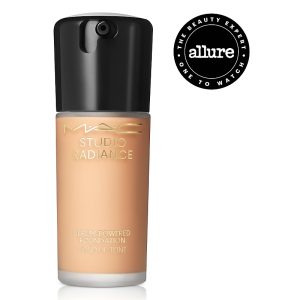 MAC Studio Radiance Serum Powered Foundation