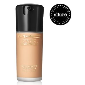 MAC Studio Radiance Serum Powered Foundation