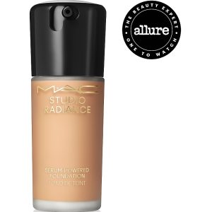 MAC Studio Radiance Serum Powered Foundation