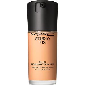 MAC Studio Fix Fluid Spf 15 24HR Matte Foundation + Oil Control 1 oz.