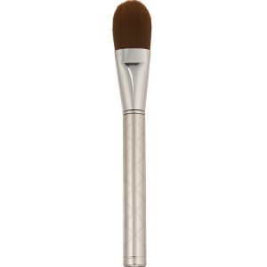 By Terry Foundation Brush Precision 6