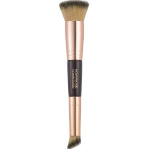 Charlotte Tilbury Hollywood Complexion Brush