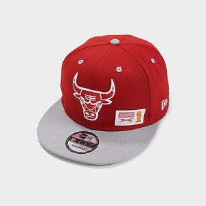 New Era Chicago Bulls NBA Core 9FIFTY Snapback Hat in Red/Cherrywood - 8206135