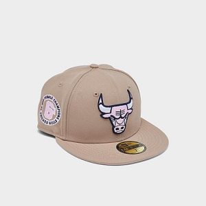 New Era Chicago Bulls NBA 59FIFTY Fitted Hat in Beige/Camel Size 8 - 8205995