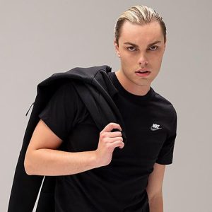 Nike Sportswear Club T-Shirt in Black/Black Size 3XL 100% Cotton - 5723730