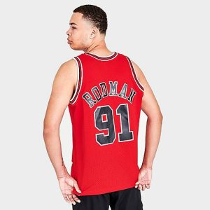 Mitchell And Ness Dennis Rodman Chicago Bulls NBA 1997-98 Swingman Basketball Jersey in Red/Scarlet Size 2XL 100% Polyester/Twill/Knit - 5713003