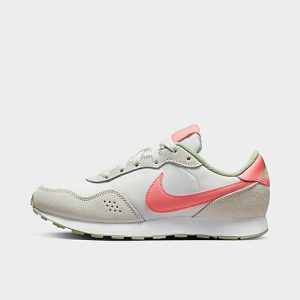 Nike Boys&apos; Big Kids&apos; MD Valiant Casual Shoes in White/Summit White Size 7.0 Suede - 3524330