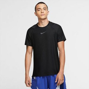 Nike Men&apos;s Pro Training T-Shirt in Black/Black Size 2XL Cotton/Polyester/Fiber - 5768791