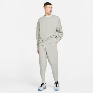 Nike Men&apos;s Sportswear Classic Fleece Jogger Pants in Grey/Grey Heather Size XS 100% Cotton/Fleece - 5806060