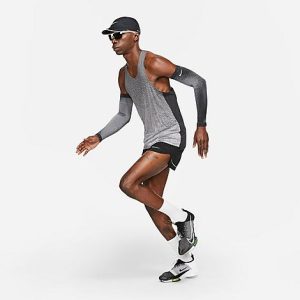 Nike Men&apos;s Dri-FIT Run Division Pinnacle Shorts in Black/Black Size Small Nylon/Spandex - 5782856