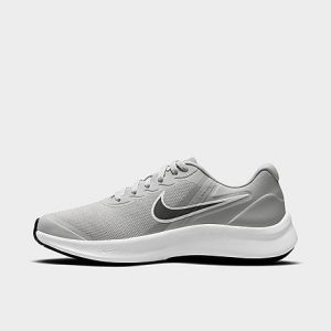 Nike Big Kids&apos; Star Runner 3 Running Shoes in Grey/Light Smoke Grey Size 7.0 - 3213211