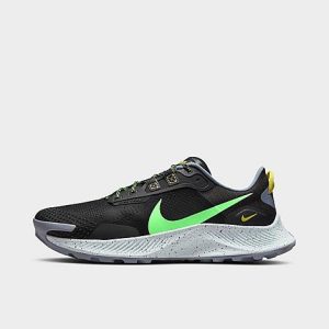 Nike Men&apos;s Pegasus Trail 3 Running Shoes in Black/Black Size 9.5 - 3101949