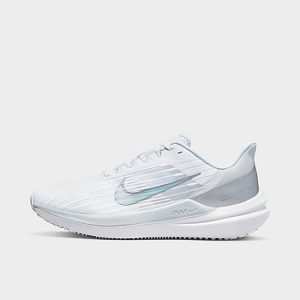 Nike Women&apos;s Winflo 9 Running Shoes in White/White Size 10.5 - 3217052