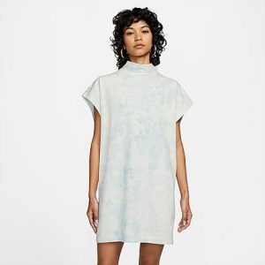 Nike Women&apos;s Sportswear Washed Jersey Dress in Blue/Worn Blue Size Medium 100% Cotton/Jersey - 5855556