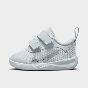 Nike Kids&apos; Toddler Omni Multi-Court Hook-and-Loop Basketball Shoes in White/Pure Platinum Size 10.0 - 3554146