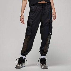 Jordan Women&apos;s Essentials Core Utility Cargo Pants in Black/ Size XL 100% Polyester/Twill - 5877713