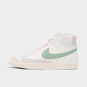 Nike Blazer Mid &apos;77 Vintage Casual Shoes in Off-White/Sail Size 14.0 Leather - 3171408