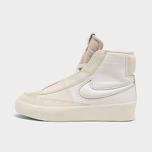 Nike Women&apos;s Blazer Mid Victory Casual Shoes in Off-White/Summit White Size 10.0 Leather/Suede - 3221133