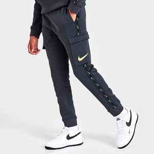 Nike Kids&apos; Sportswear Repeat Fleece Cargo Jogger Pants in Black/Dark Smoke Grey Size XL Cotton/Polyester/Fleece - 5850007