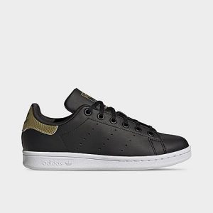 Adidas Big Kids&apos; Originals Stan Smith Casual Shoes in Black/Core Black Size 4.0 - 3200612