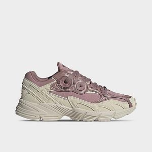 Adidas Women&apos;s Originals Astir Casual Shoes in Purple/Wonder Oxide Size 6.0 - 3545944