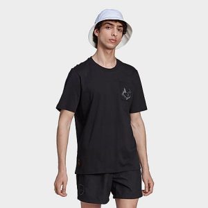 Adidas Men&apos;s Arsenal Graphic Short-Sleeve T-Shirt in Black/Black Size Small 100% Cotton/Jersey - 5868246