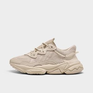 Adidas Women&apos;s Originals Ozweego Casual Shoes in Beige/Clear Brown Size 10.0 - 3201519