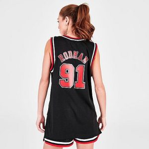 Mitchell And Ness Women&apos;s Chicago Bulls Alternate NBA Dennis Rodman Hardwood Classics 1997-98 Swingman Jersey in Black/Black Size XL 100% Polyester/Knit/Jersey - 5770116