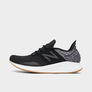 New Balance Men&apos;s Fresh Foam Roav Running Shoes in Black/Black Size 13.0 - 3155731