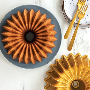 Nordic Ware Brilliance Bundt Pan- 3506490