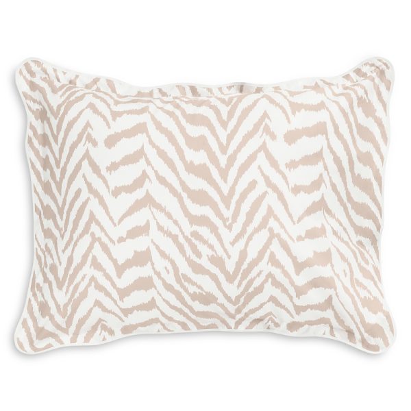 Matouk Quincy Standard Sham