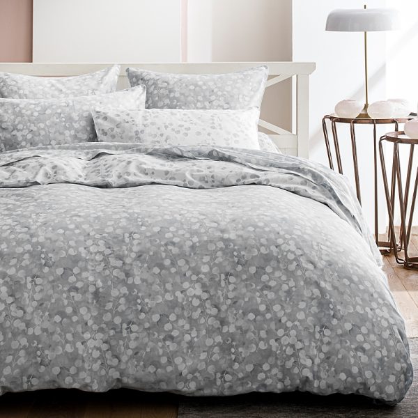 Anne de Solene Rosee Gris Reversible Duvet Cover, King
