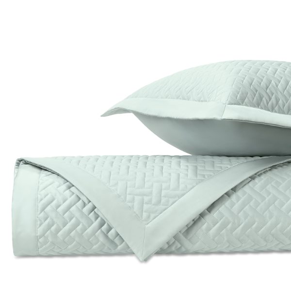 Home Treasures Basketweave Quilted Coverlet, Queen