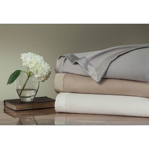 Home Treasures Serena Coverlet, King
