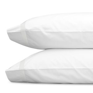 Matouk Lowell Standard Pillowcase, Pair