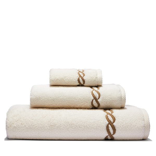 Matouk Classic Chain Milagro Fingertip Towel - Exclusive