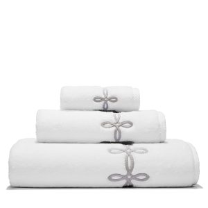 Matouk Gordian Knot Milagro Bath Towel - Exclusive