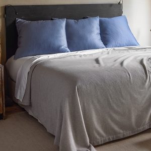 Matouk Venus Cashmere Blanket, King