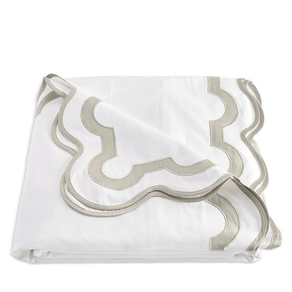 Matouk Mirasol Duvet Cover, Full/Queen