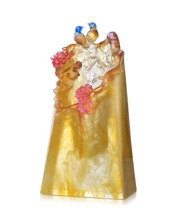 Liuli Mountain in Crimson Bloom Crystal Figure