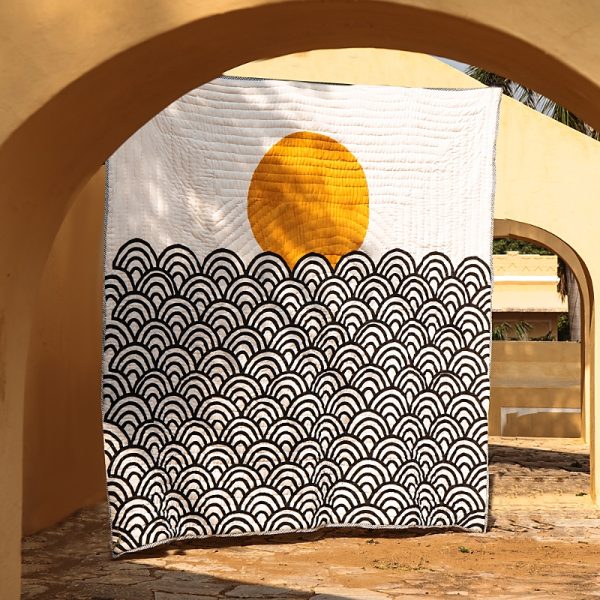 Cqc La Making Waves Quilt Set, Queen