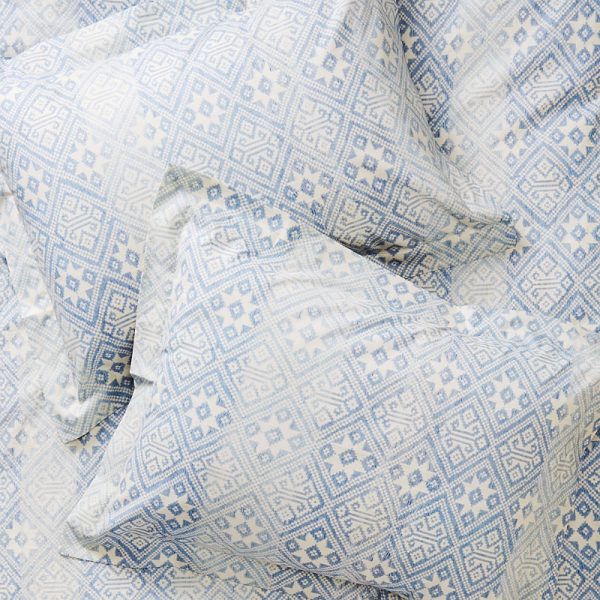 St. Frank Light Star Muong Standard Sham, Pair