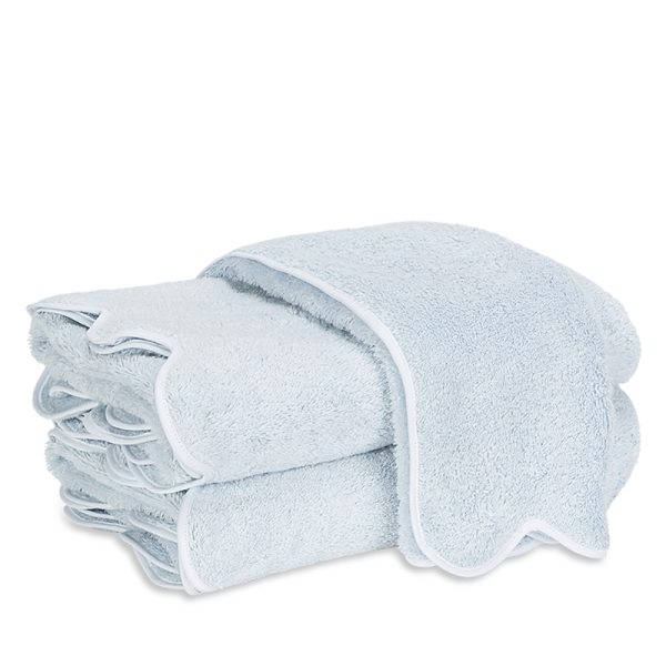 Matouk Cairo Scallop Bath Sheet