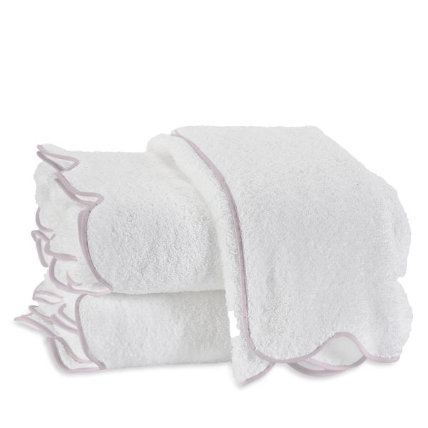 Matouk Cairo Scallop Bath Sheet