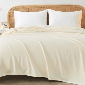 Bloomingdale's Egyptian Cotton Diamond Blanket, King