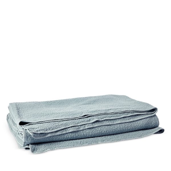 Coyuchi Cotton Cascade Coverlet, Twin